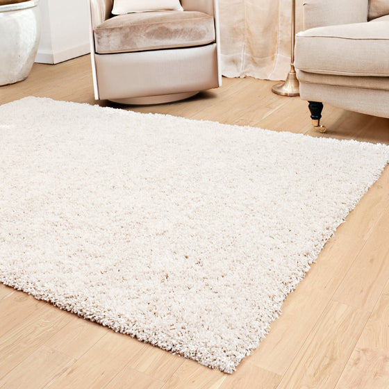shaggy luxe area rug in colour lightning